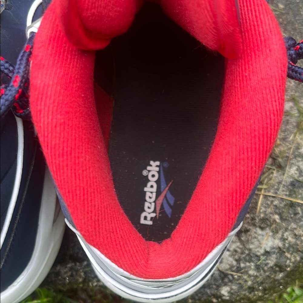 Reebok Question Mid USA Size 11.5 Navy and Red Athletic Sneakers - Picture 7 of 9